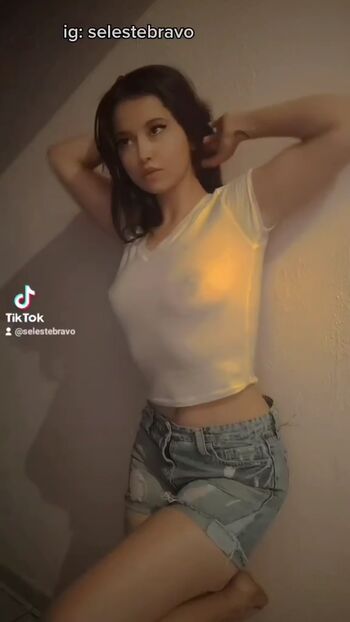Selestebrav leaked private photo uncensored HD quality