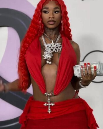Sexxy red  page leaked private photo uncensored HD quality
