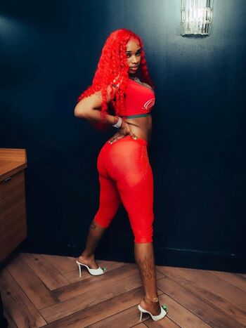 Sexxy red  page leaked private photo uncensored HD quality