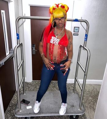 Sexxy red  page leaked private photo uncensored HD quality