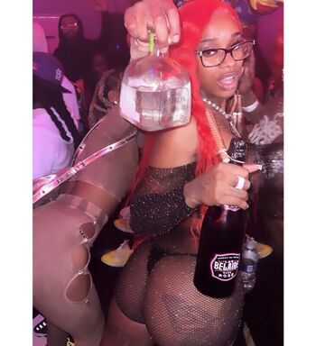 Sexxy red  page leaked private photo uncensored HD quality