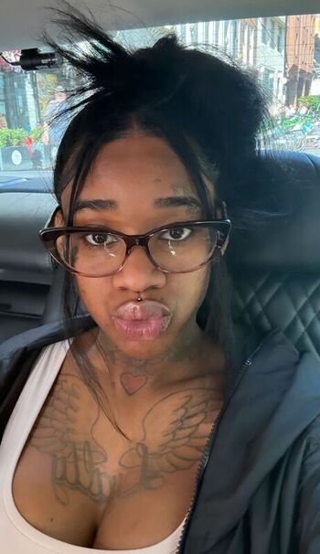 Sexxy red  page leaked private photo uncensored HD quality