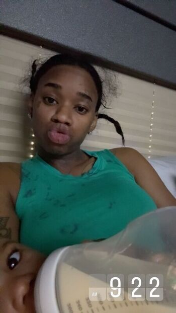 Sexxy red  page leaked private photo uncensored HD quality