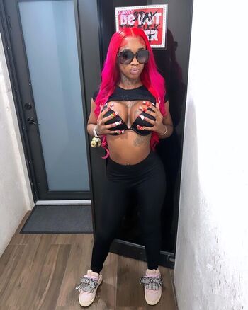 Sexxy red  page leaked private photo uncensored HD quality