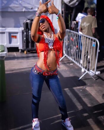 Sexxy red  page leaked private photo uncensored HD quality