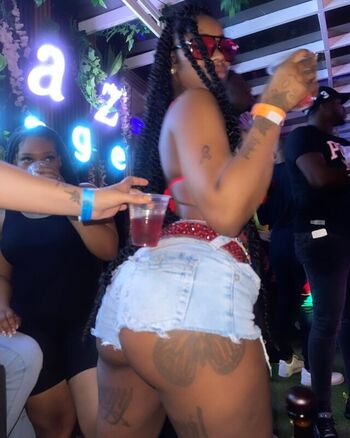 Sexxy red  page leaked private photo uncensored HD quality