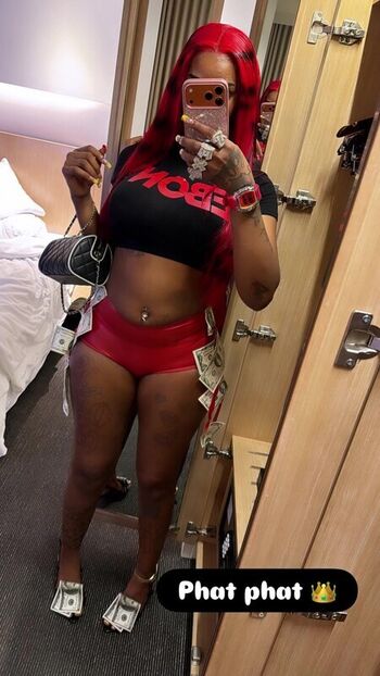 Sexxy red  page leaked private photo uncensored HD quality