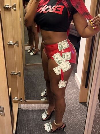 Sexxy red  page leaked private photo uncensored HD quality