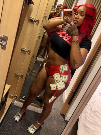 Sexxy red  page leaked private photo uncensored HD quality