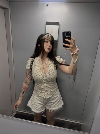 Shini waifu leaked private photo uncensored HD quality