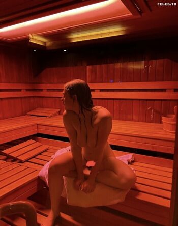 Shutupmelissa  page leaked private photo uncensored HD quality