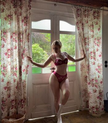 Shutupmelissa  page leaked private photo uncensored HD quality