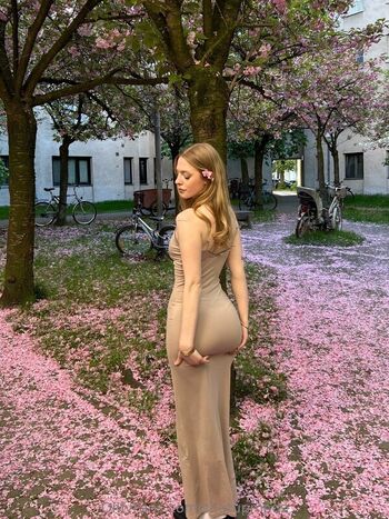 Shutupmelissa  page leaked private photo uncensored HD quality