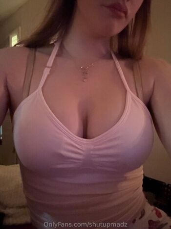 Shutupmelissa  page leaked private photo uncensored HD quality