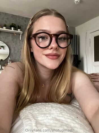 Shutupmelissa  page leaked private photo uncensored HD quality