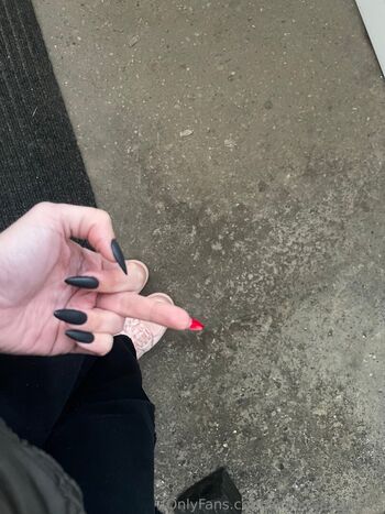 Simonaexclusive leaked private photo uncensored HD quality