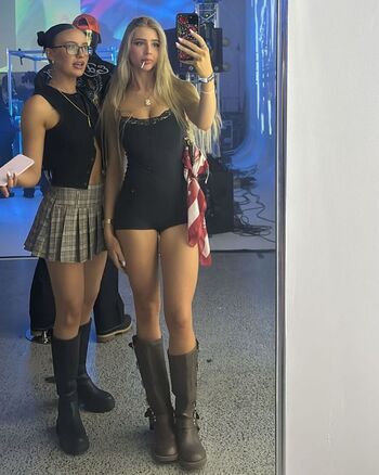 Skyla carpenter leaked private photo uncensored HD quality