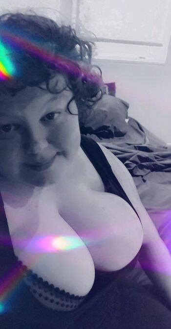 Snaphappyadventurer leaked private photo uncensored HD quality