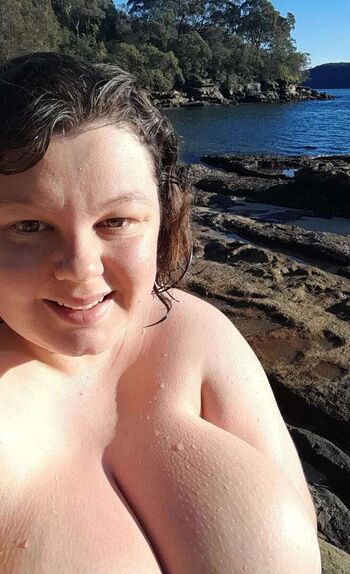 Snaphappyadventurer leaked private photo uncensored HD quality
