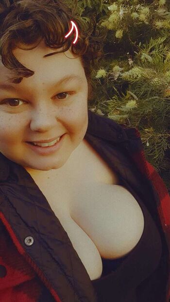 Snaphappyadventurer leaked private photo uncensored HD quality