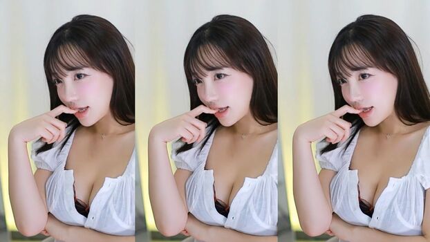 Son ye eun page leaked private photo uncensored HD quality