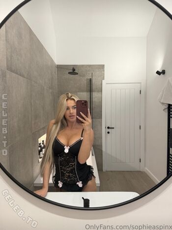 Sophie aspin leaked private photo uncensored HD quality