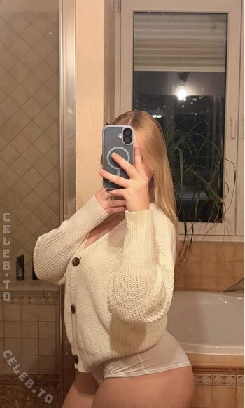 Sophie mzt page leaked private photo uncensored HD quality