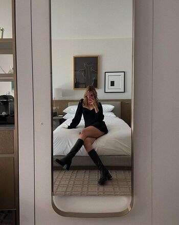 Sophie nelisse page leaked private photo uncensored HD quality