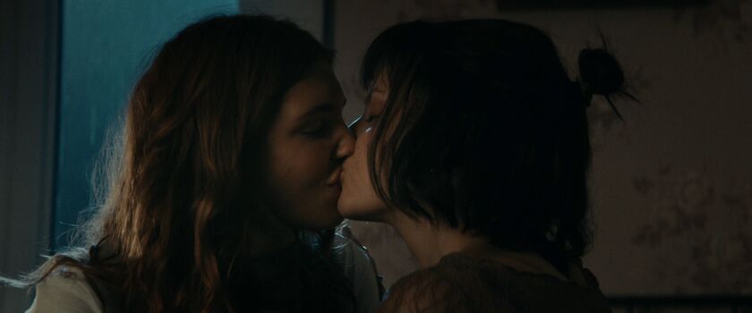 Sophie nelisse page leaked private photo uncensored HD quality