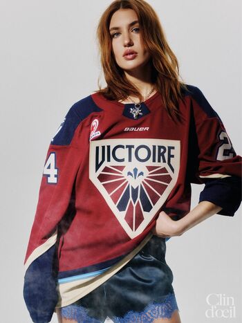 Sophie nelisse page leaked private photo uncensored HD quality