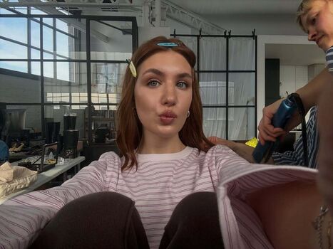 Sophie nelisse leaked private photo uncensored HD quality