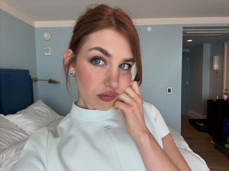 Sophie nelisse leaked private photo uncensored HD quality