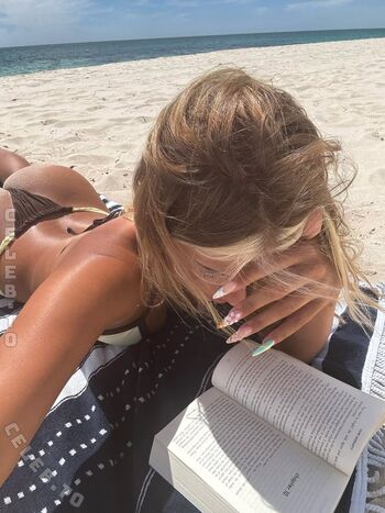 Sophie schnur page leaked private photo uncensored HD quality