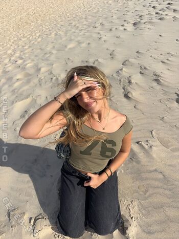 Sophie schnur page leaked private photo uncensored HD quality