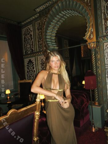 Sophie schnur page leaked private photo uncensored HD quality