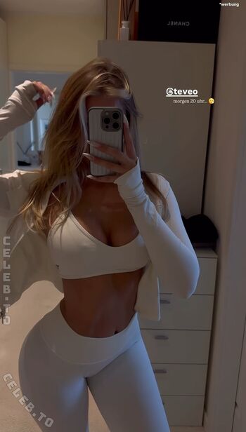 Sophie schnur leaked private photo uncensored HD quality