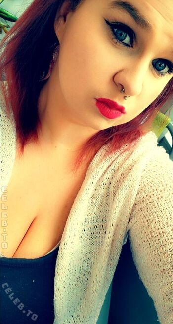 Sophieschmande page leaked private photo uncensored HD quality