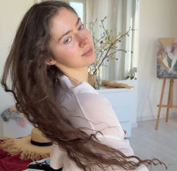 Stefania deriabina page leaked private photo uncensored HD quality