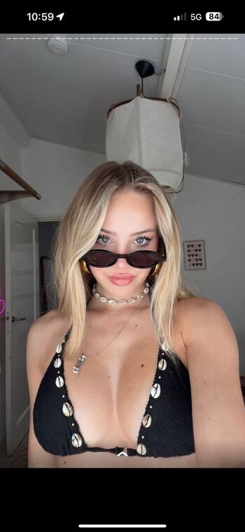 Sterre meijer  page leaked private photo uncensored HD quality