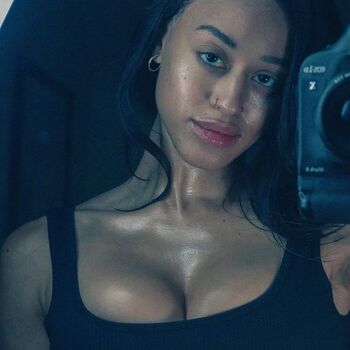 Stormi maya  page leaked private photo uncensored HD quality