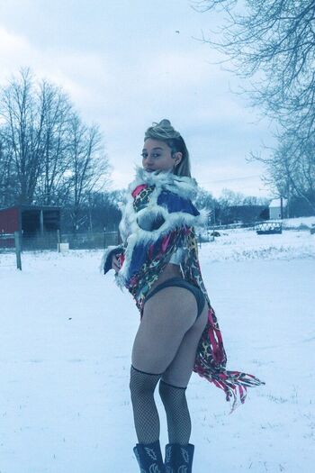 Stormi maya  page leaked private photo uncensored HD quality