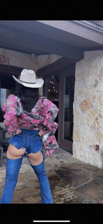 Stormi maya  page leaked private photo uncensored HD quality