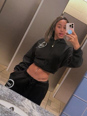 Stormi maya  page leaked private photo uncensored HD quality