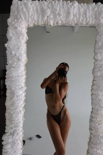 Suprabae leaked private photo uncensored HD quality