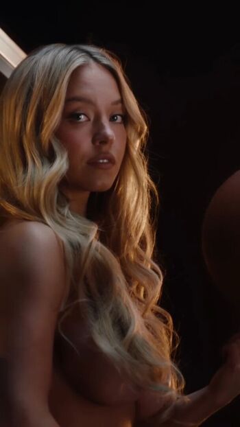 Sydney sweeney leaked private photo uncensored HD quality