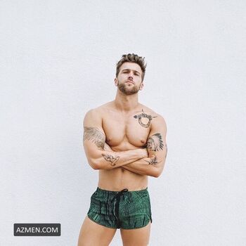 Taylor james leaked private photo uncensored HD quality