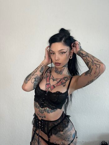 Taylor white leaked private photo uncensored HD quality