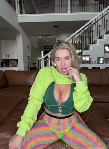 Texasthighs leaked private photo uncensored HD quality