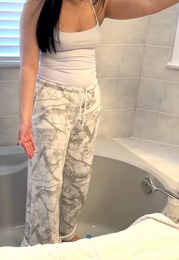 Thatgirlgatto page leaked private photo uncensored HD quality