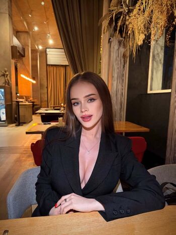 Tlisliz page leaked private photo uncensored HD quality
